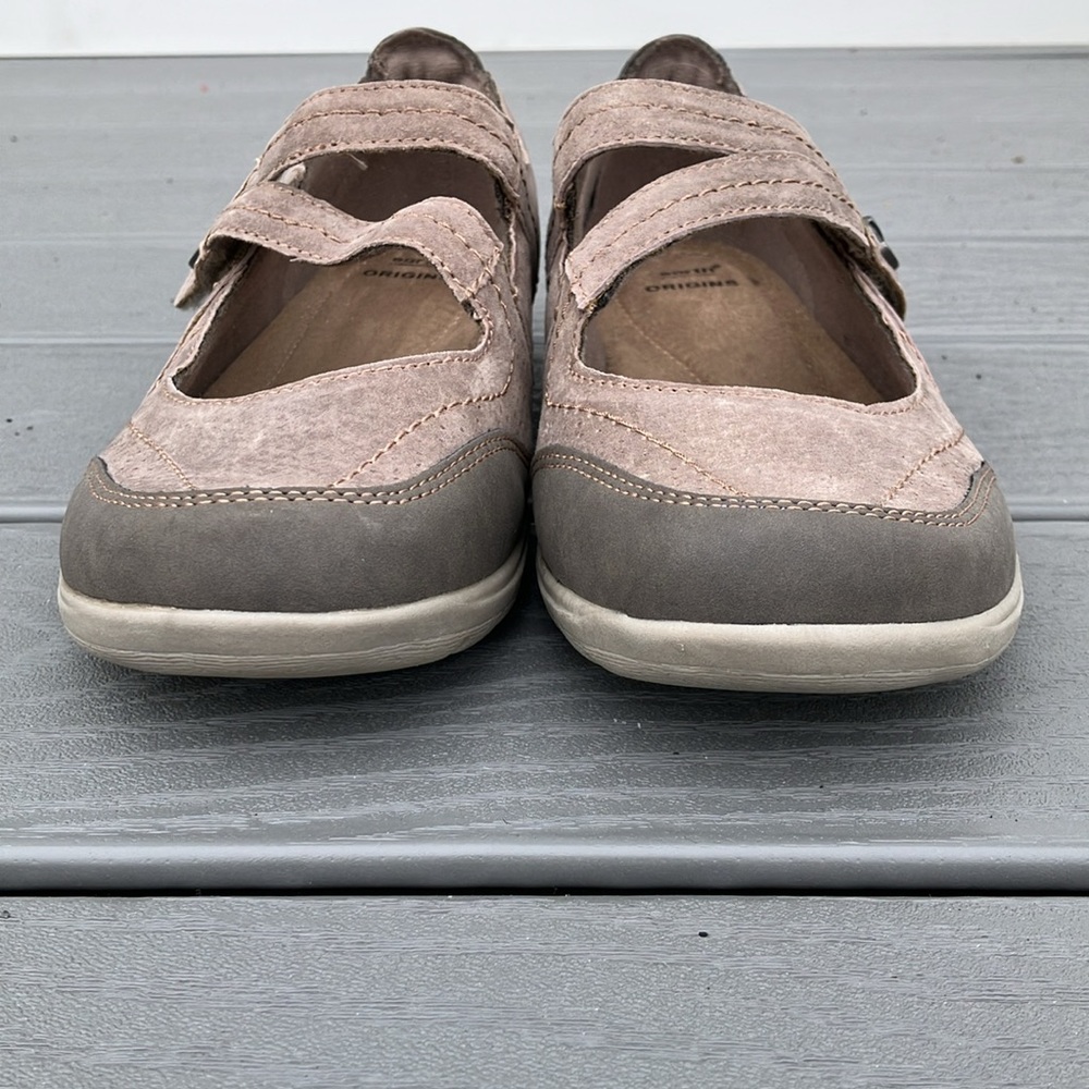 Earth Origins Rapid Troy Gray Suede Strap Mary Jane Flats Gray/Beige Size 10W - Picture 9 of 13